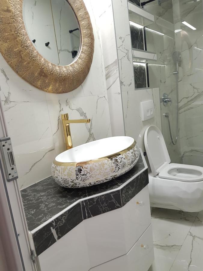 Apartment Jenny In Sarajevo City Center ภายนอก รูปภาพ