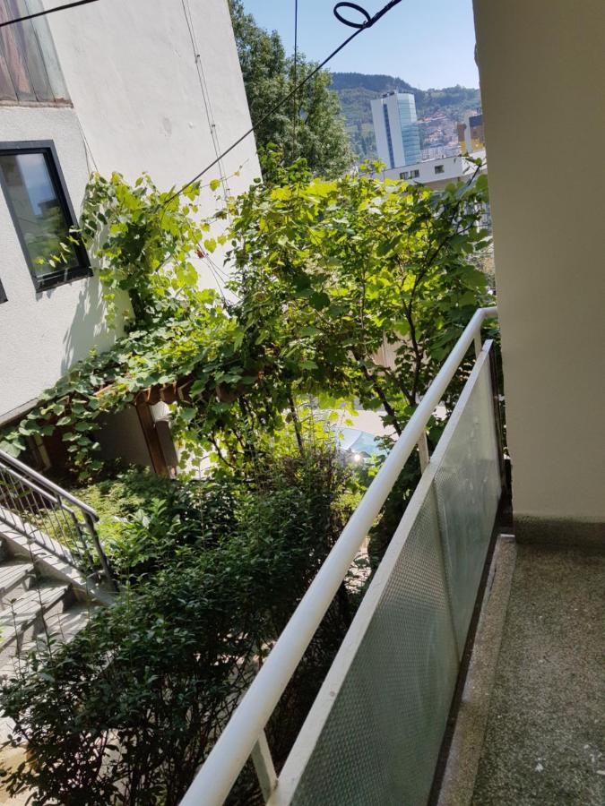 Apartment Jenny In Sarajevo City Center ภายนอก รูปภาพ
